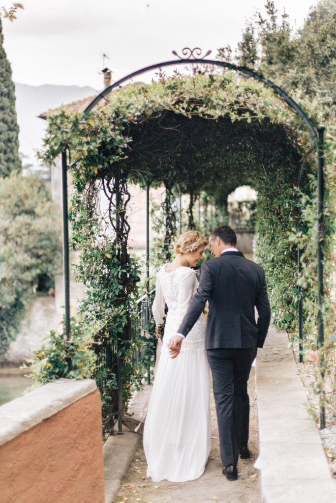 0092 MADDY CHRISTINA   Lake Como   VIlla Regina Teodolinda   Styled Shoot  92 sur 101  683x1024 - L'agence - Wedding planner - Organisation de Mariage en France, au Luxembourg, en italie, en provence, à la montagne